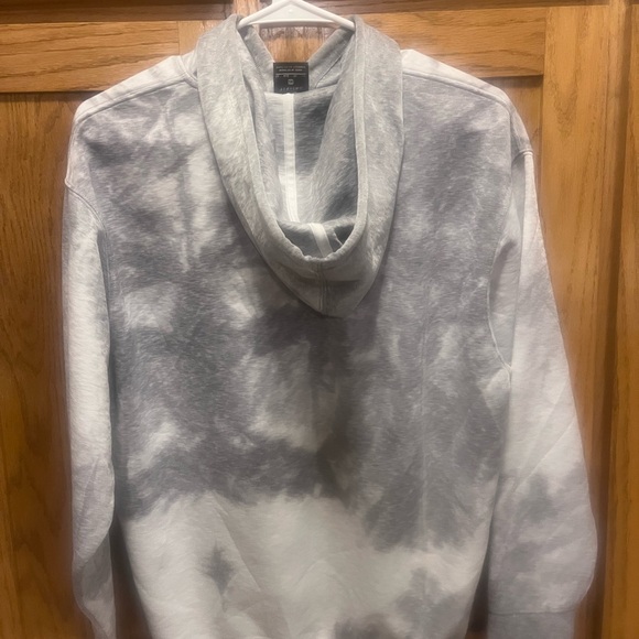 Nike White and Gray Hoodie - Picture 3 of 3